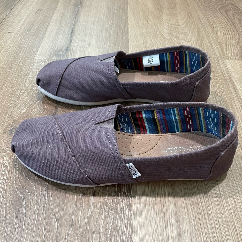 Toms Shoes Womens The Venice Collection Ash Canvas Classic Slip-On Flat Sz 10